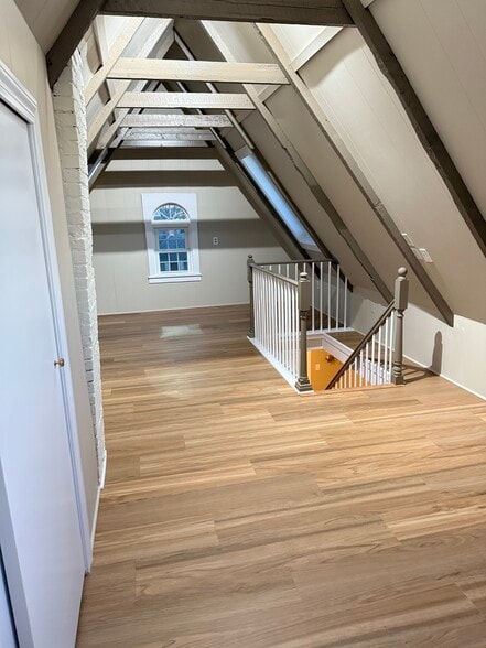 Bedroom 2 - 60 Redington St