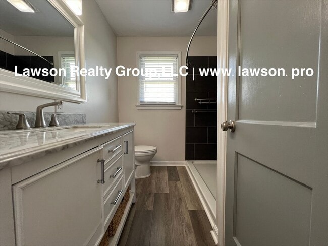 Building Photo - Updated, Cozy, and Clean- One Level Living...