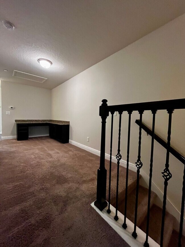 Building Photo - 7506 Aloma Pines Ct