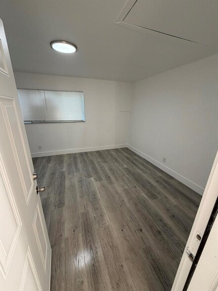 Building Photo - 1131 S N St