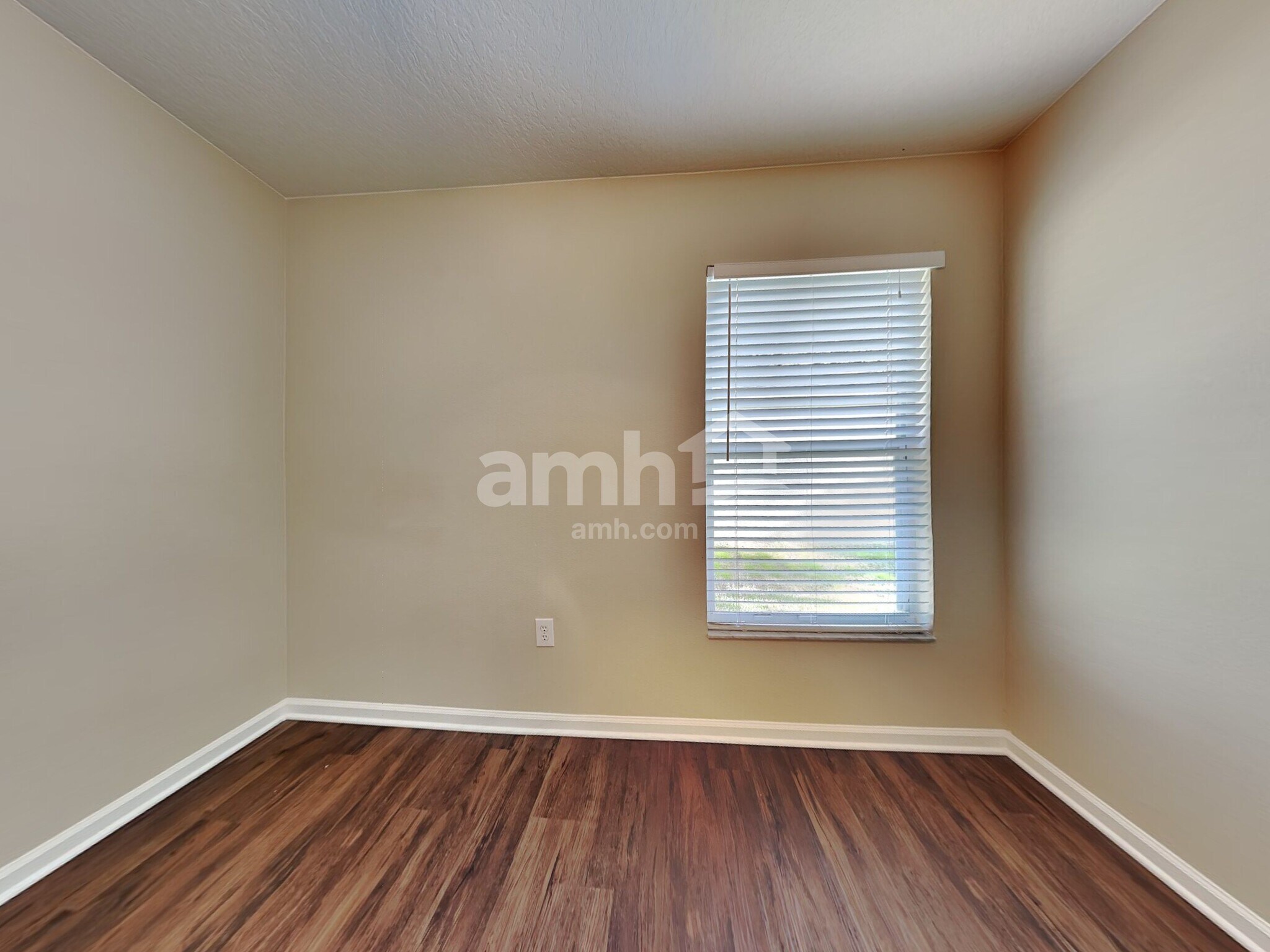 Building Photo - 807 Ridge Haven Dr