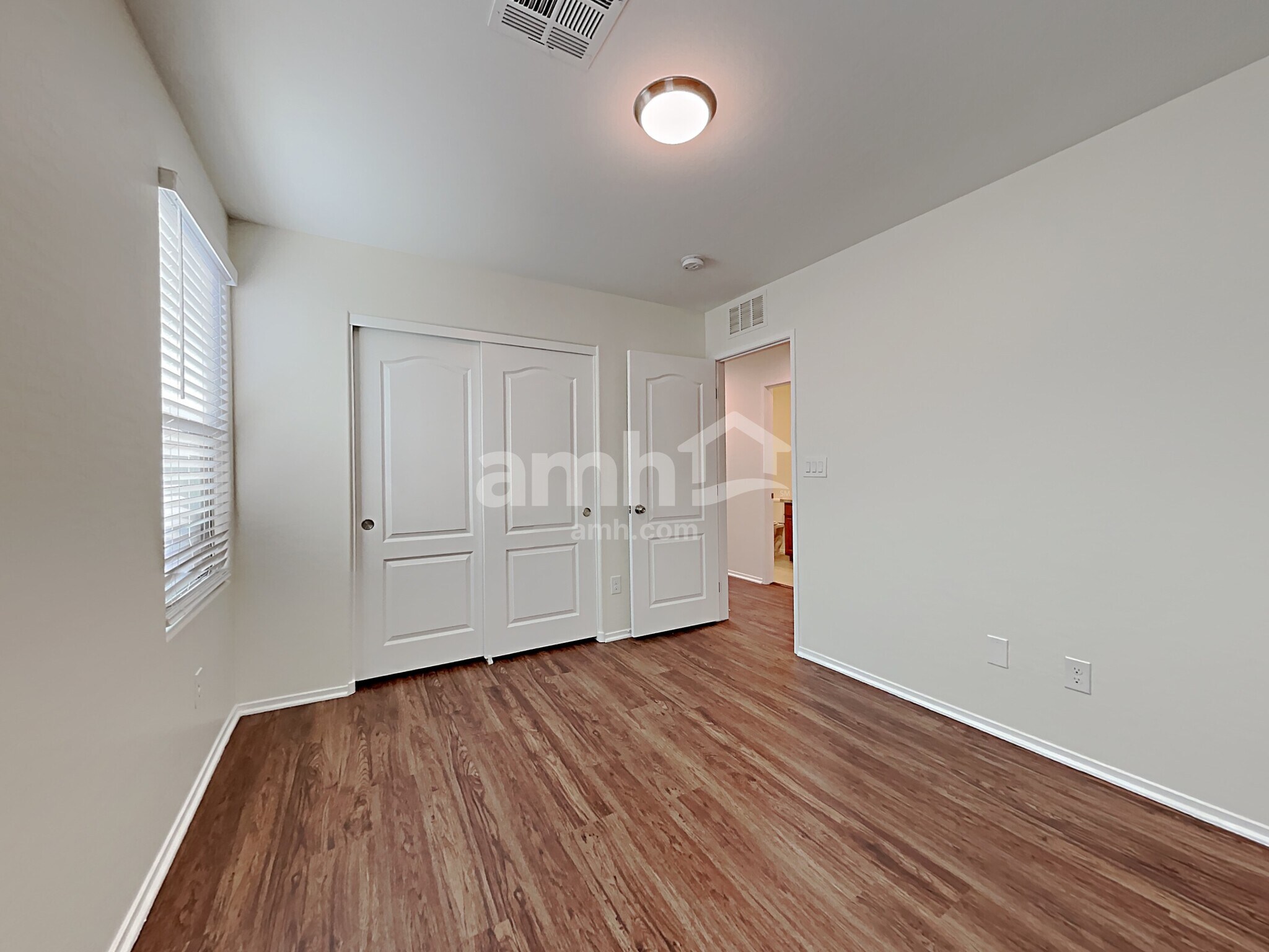 Building Photo - 7700 Flowering Quince Dr