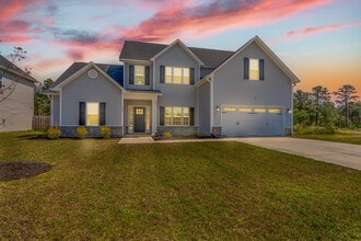 Building Photo - 595 Appalachian Trl S