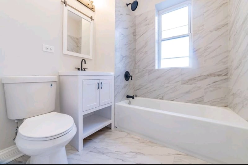 Building Photo - 5824 S Michigan Ave