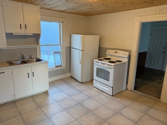 Building Photo - 27 Myrtle St