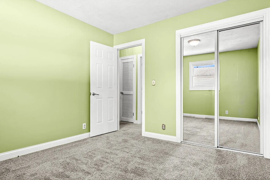 Bedroom 2 - 501 E Cherry St