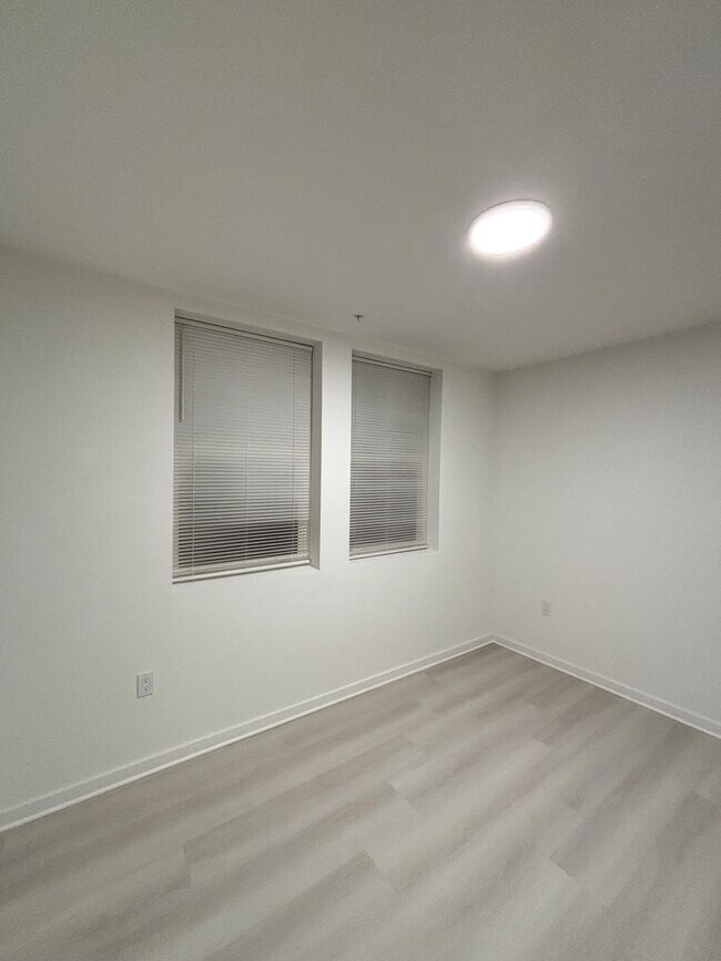 Building Photo - 5579 Millenia Park Blvd