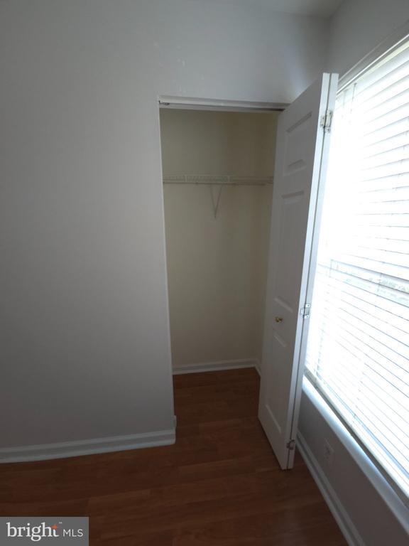 Building Photo - 4703 Colonnade Way