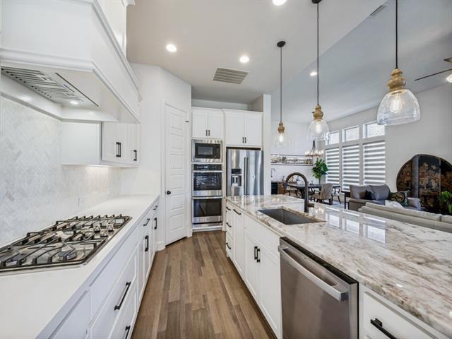 Building Photo - 2450 Kates Pl