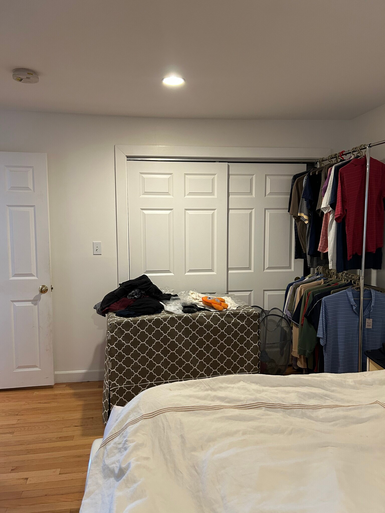 Building Photo - 22 Broadlawn Park