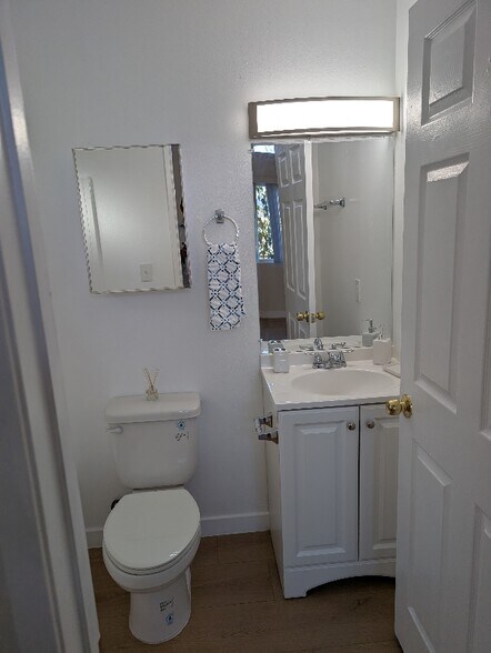 Building Photo - 14257 Friar St