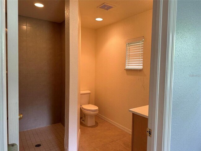 Building Photo - 4569 Balsey St
