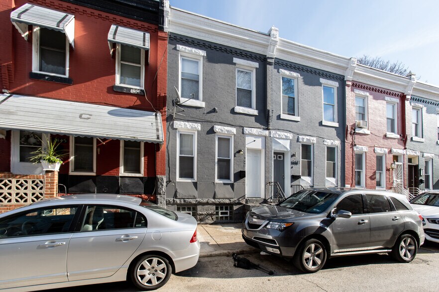 Building Photo - 2443 N Corlies St