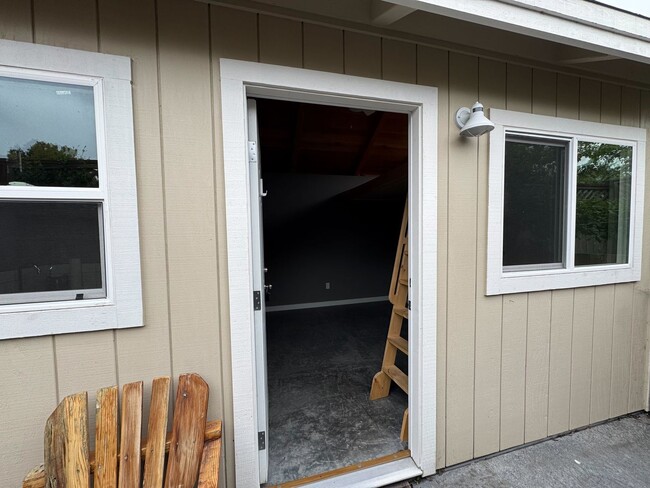 Building Photo - 7780 Montero Dr