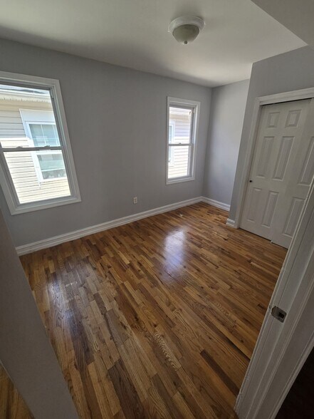 Building Photo - 528 Magnolia Ave