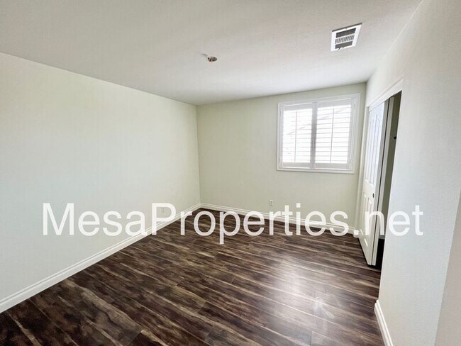 Building Photo - 6646 Whitewell Rd