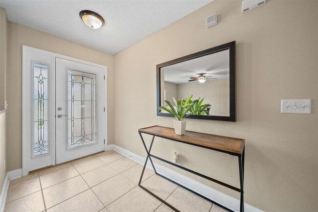 Building Photo - 11 Riviera Estates Ct