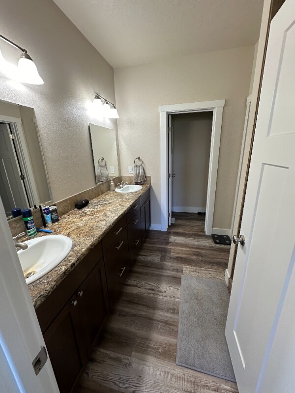 Building Photo - 1600 NE Cinder Loop