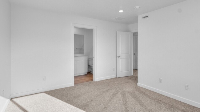 Building Photo - Brand-New Modern Townhome with Stunning Views!