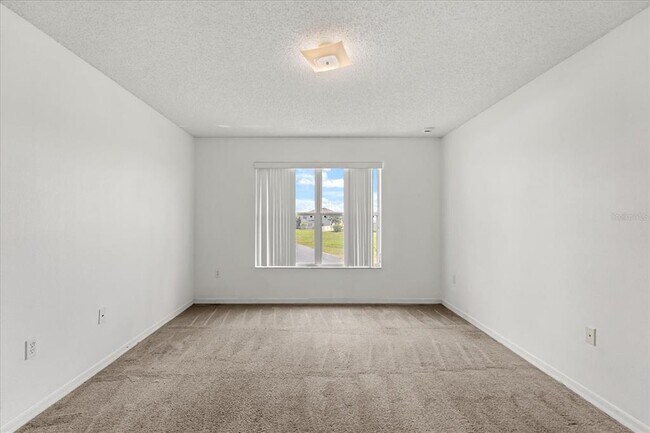 Building Photo - 521 Bromley Ct