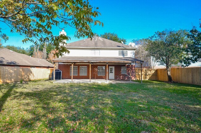 Building Photo - 3027 Texas Oak Dr