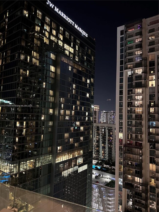 Building Photo - 300 Biscayne Blvd Way