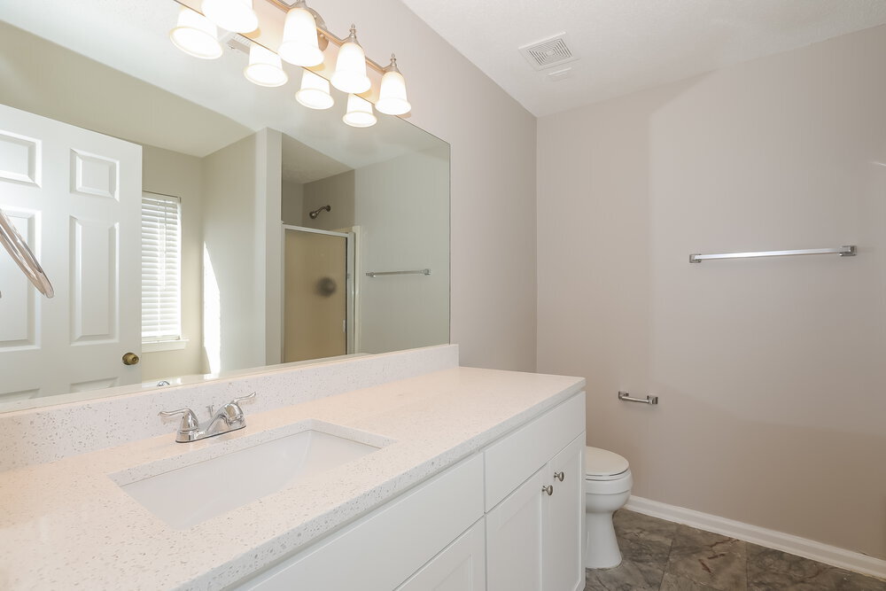 Building Photo - 231 Carson's Cove