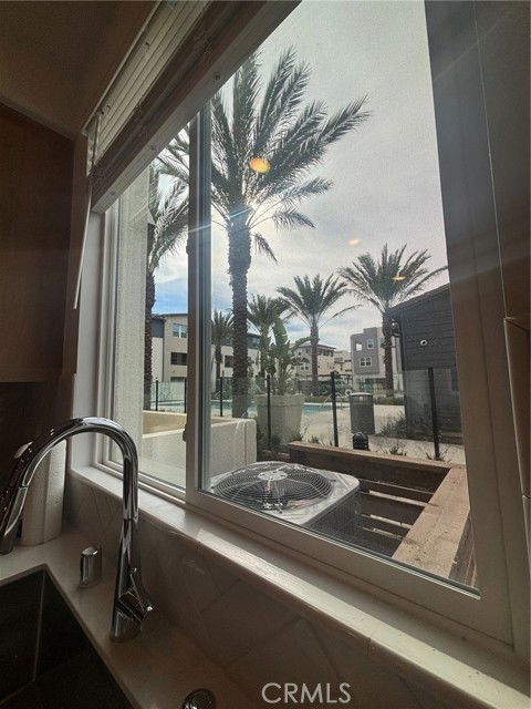 Building Photo - 1720 Park St