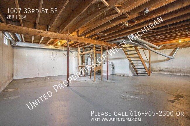 Building Photo - Tours Estimated to Begin 1/21 | Charming 2...