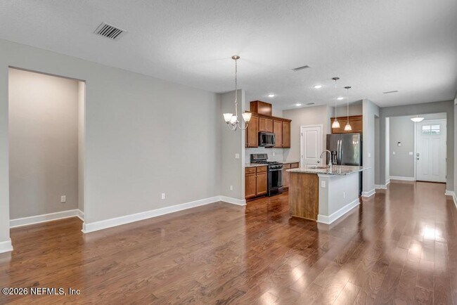 Building Photo - 132 Vista Lake Cir