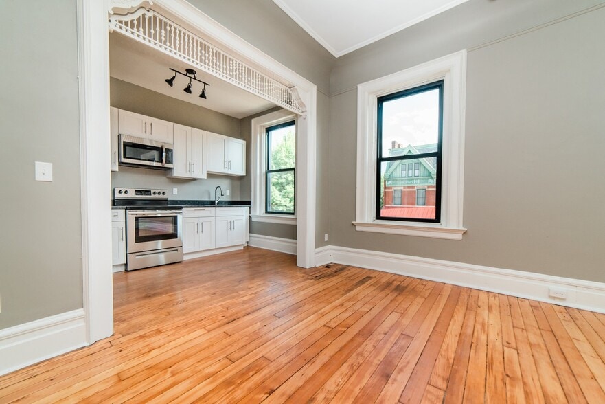 Interior Photo - The Hamilton