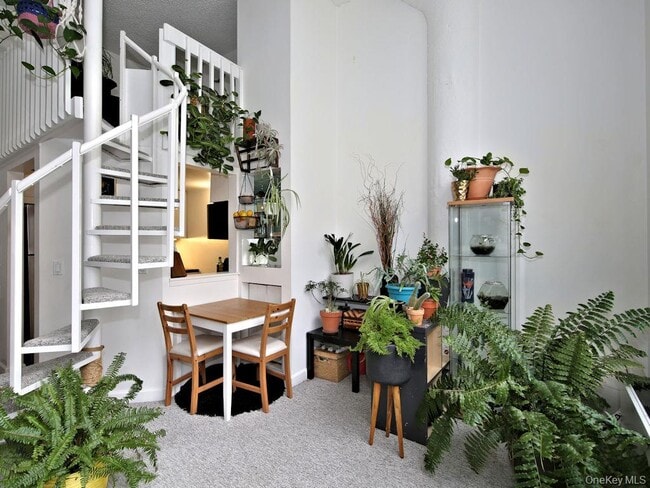 Building Photo - 1 Landmark Sq