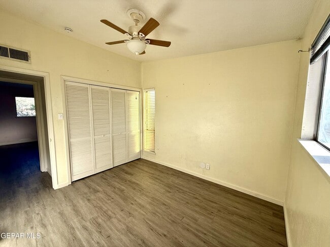 Building Photo - 3216 Drumond Rd
