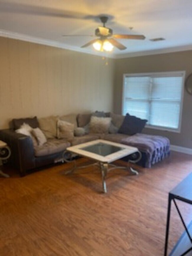 Building Photo - Fall 2026 Plainsview Condos