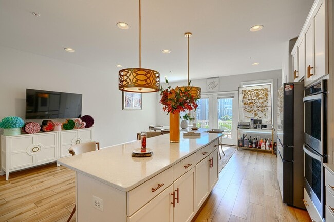 Building Photo - 1324 Ricketts Rd