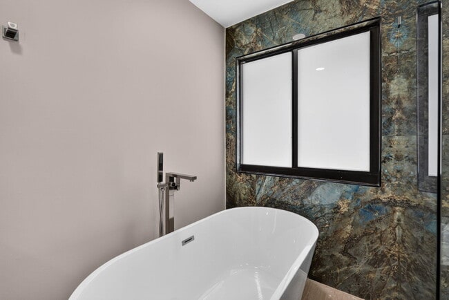 Building Photo - 1803 Juno Isles Blvd