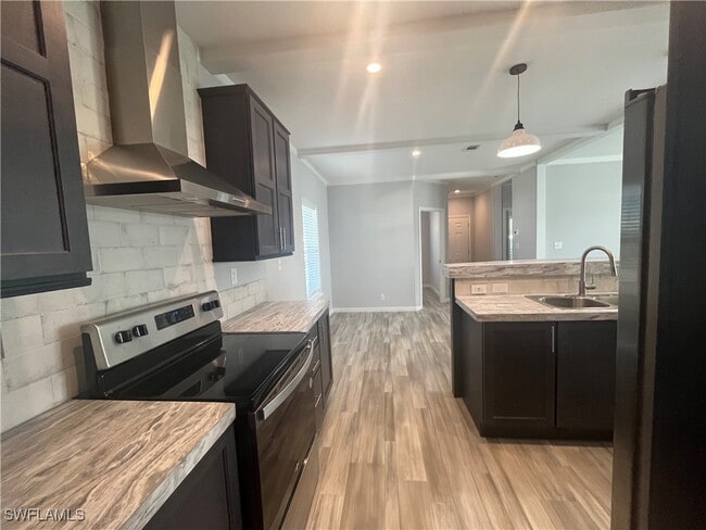 Building Photo - 4685 Fiji Ln