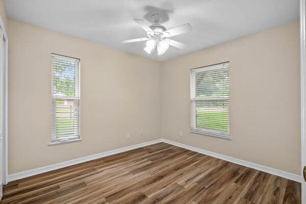Building Photo - 5777 NW Eskimo Cir