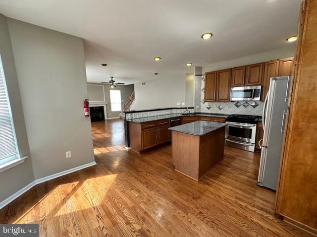 Building Photo - 21 Anchor Ct