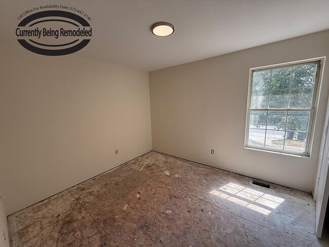 Building Photo - 1709 Hanover Blvd