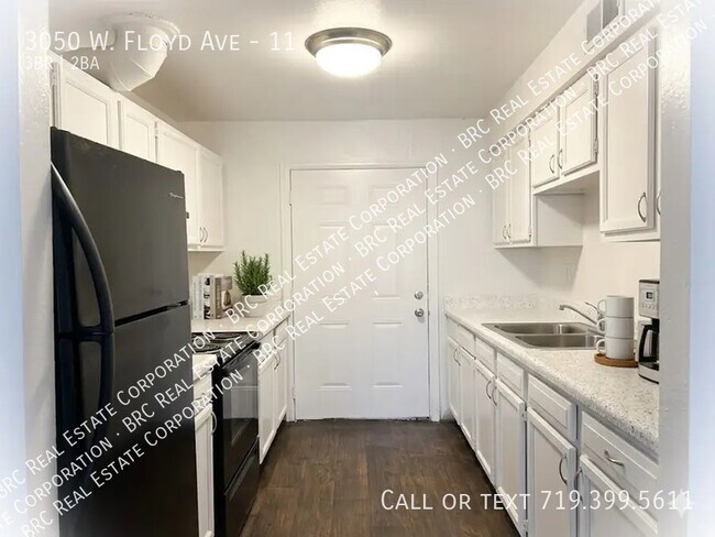 Building Photo - 3050 W Floyd Ave