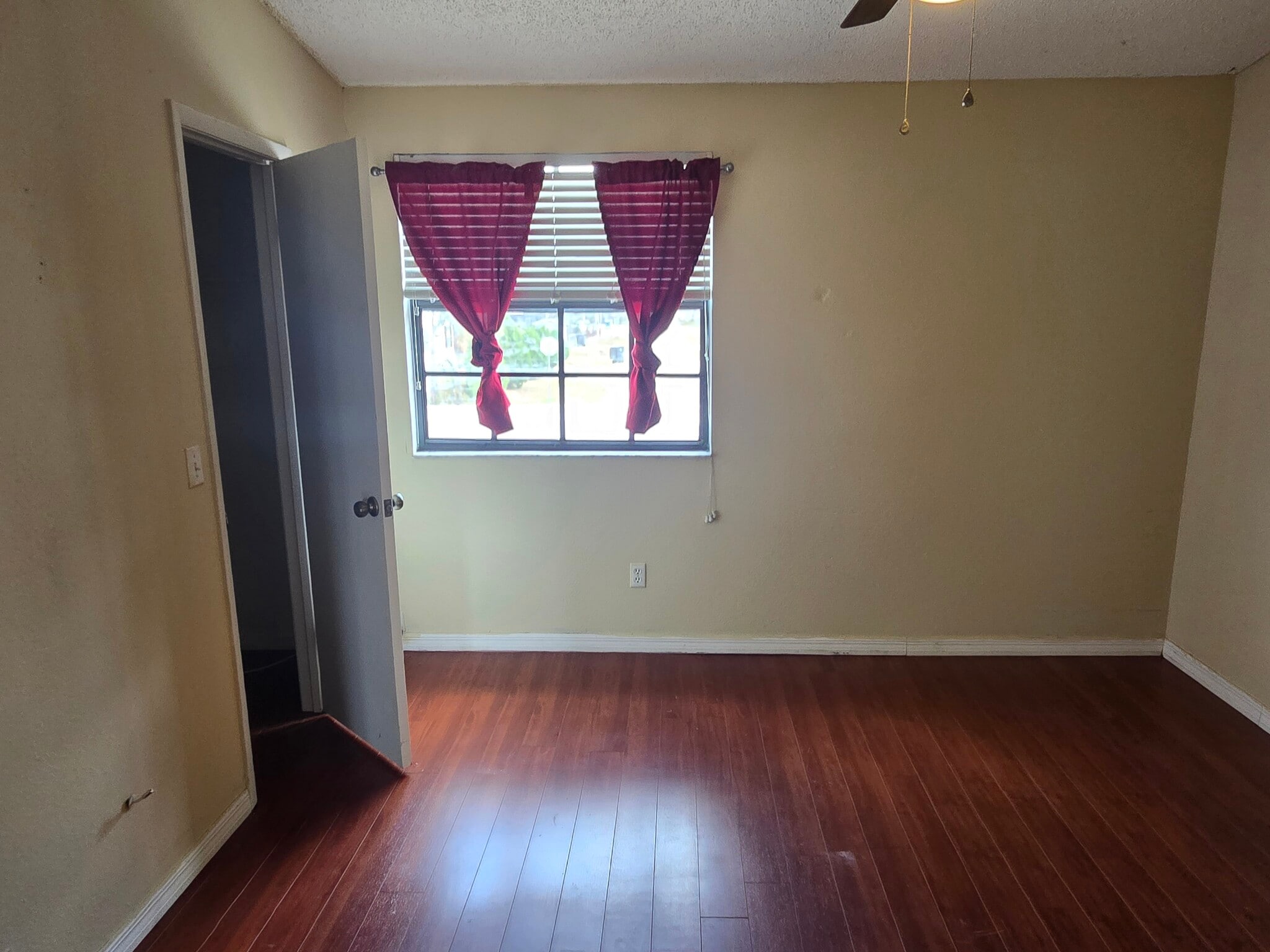 Building Photo - 12608 Castle Hill Dr