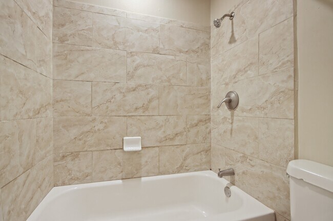 Building Photo - 1307 Ken St