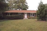 Building Photo - 444 Jo Ann Dr SE