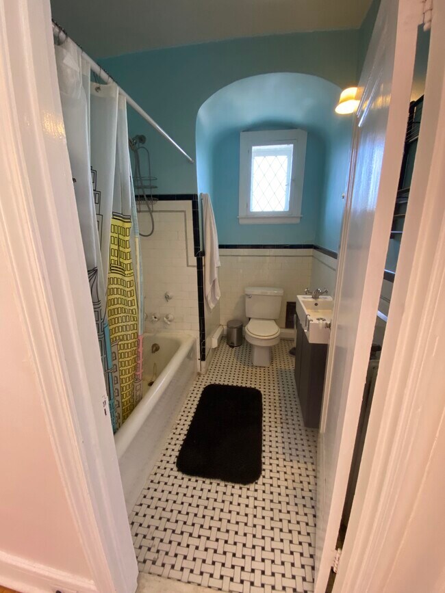 2nd Floor bathroom - 1000 E 36th St