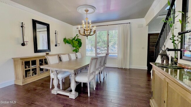 Building Photo - 9 Oakbrook Blvd