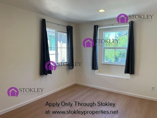 Building Photo - 1 Addison Ct