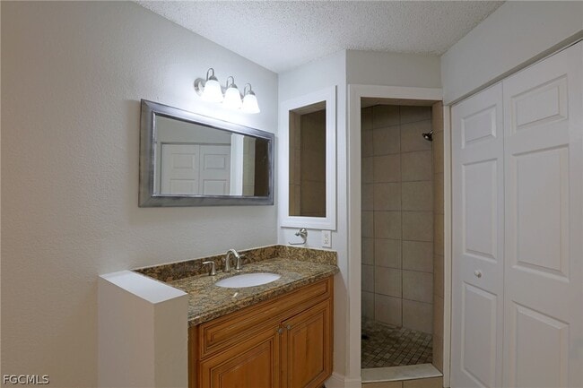 Building Photo - 12670 Equestrian Cir