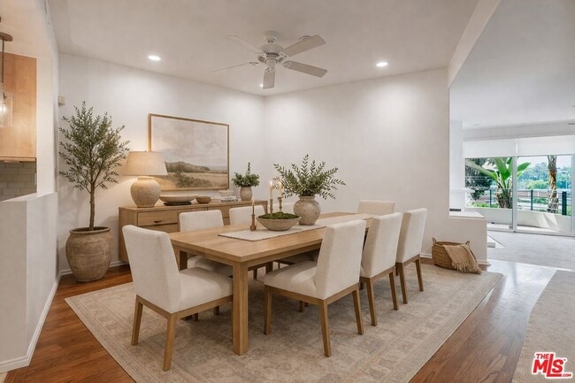 Building Photo - 15425 Antioch St