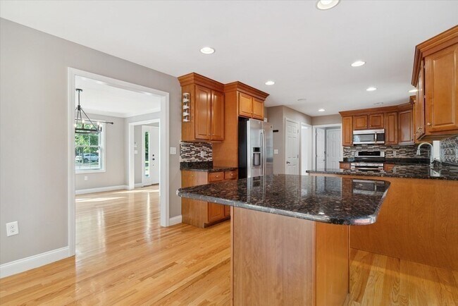 Building Photo - 19 Benjamin Ln